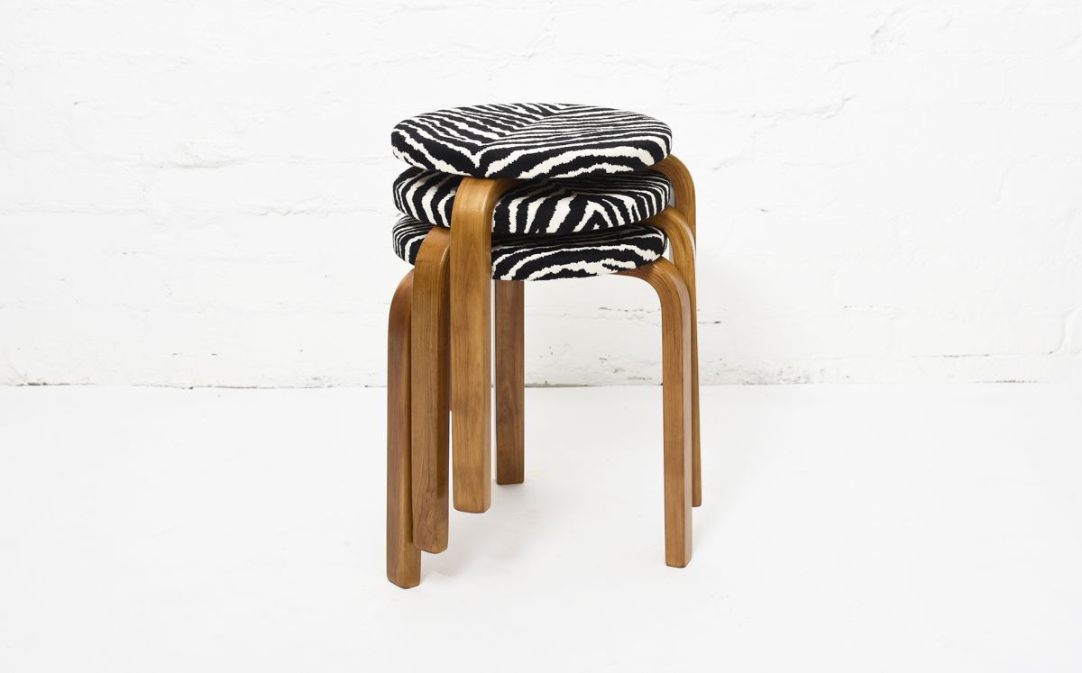 Aalto Alvar Stool 60 zebra x walnut set