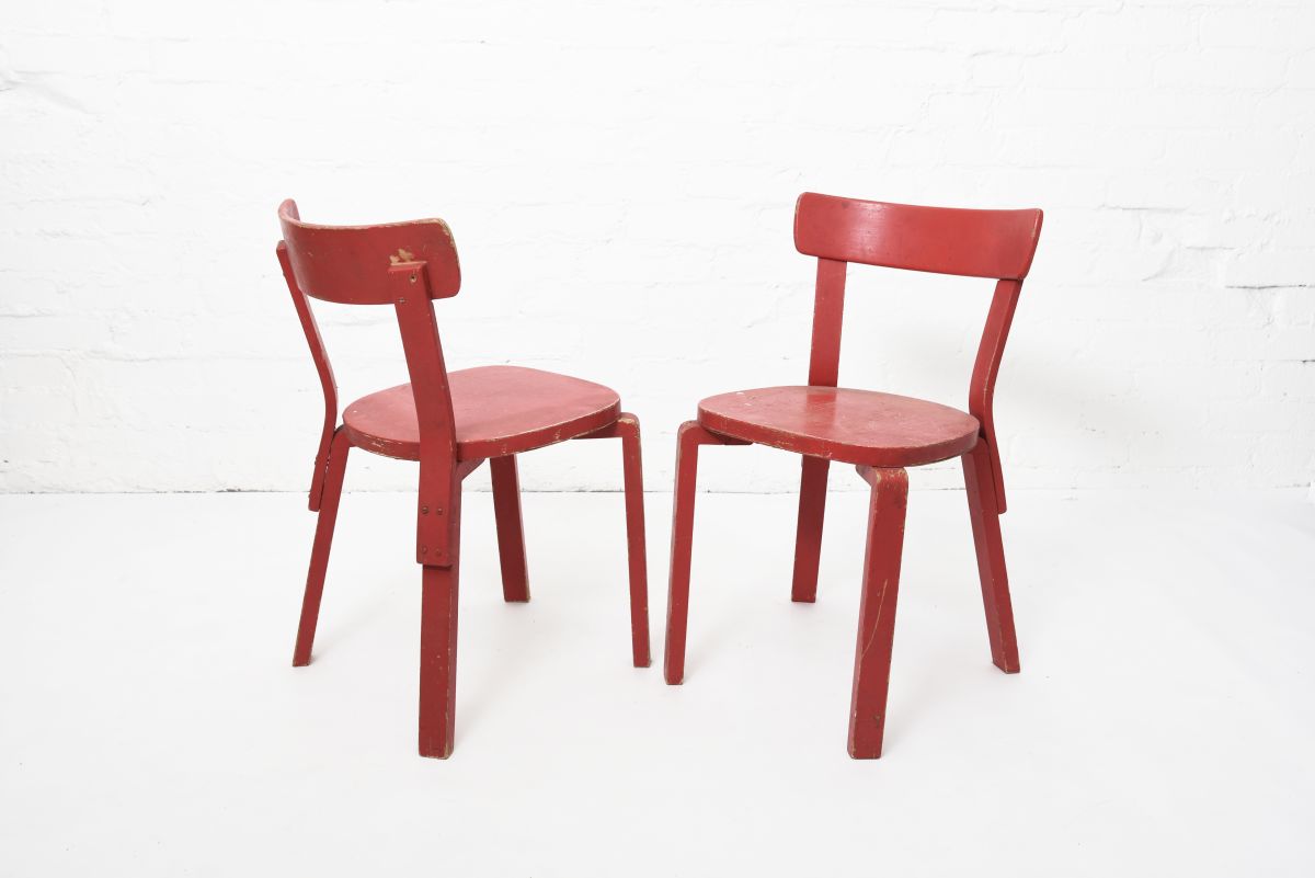 Aalto Alvar Chair 69 war leg red paint