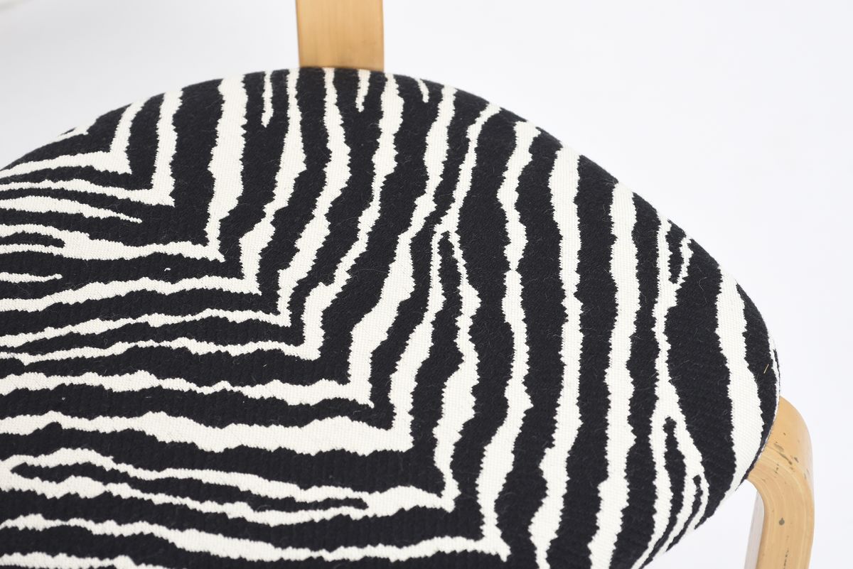 Aalto Alvar chair69 zebra 1960s 04