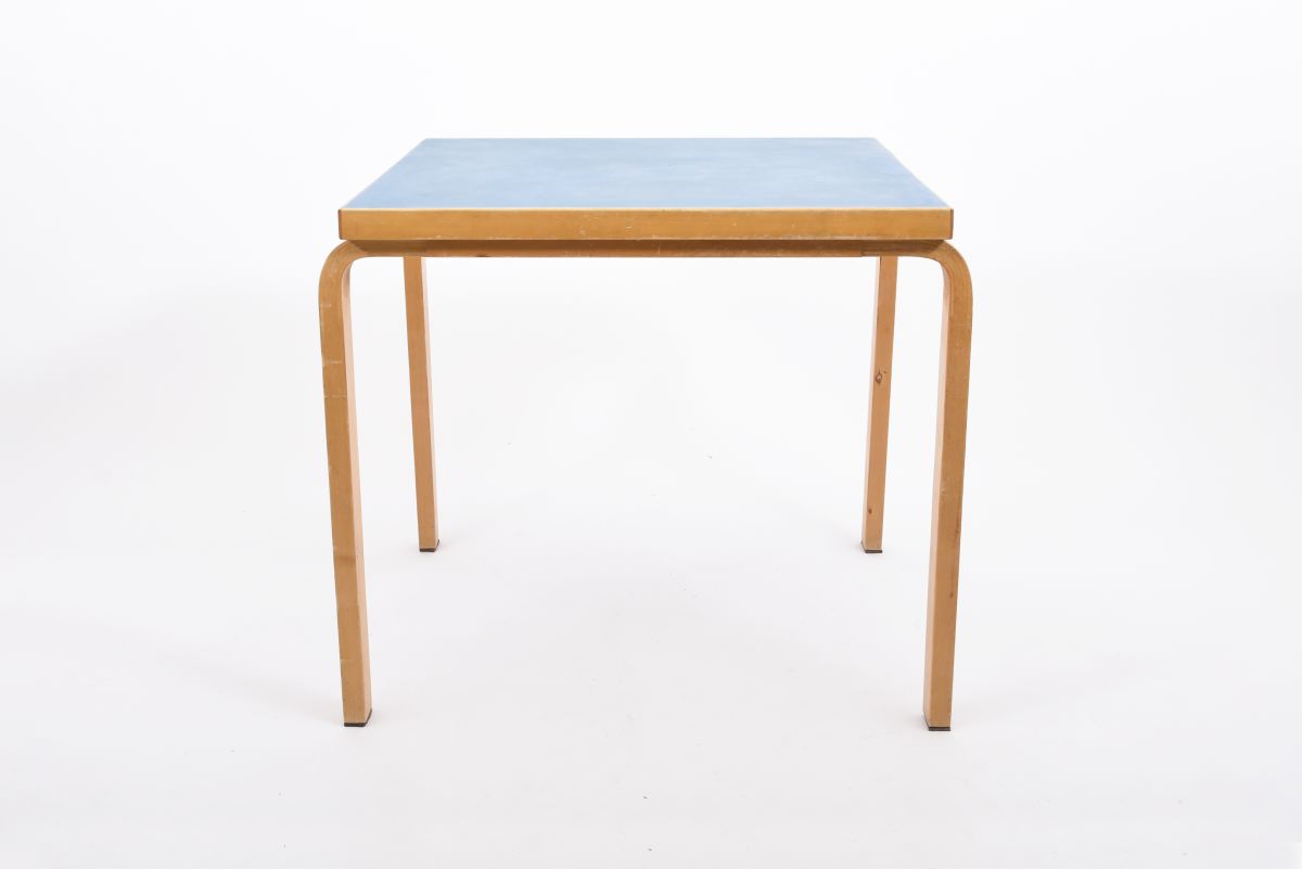 Aalto Alvar table linoleum blue