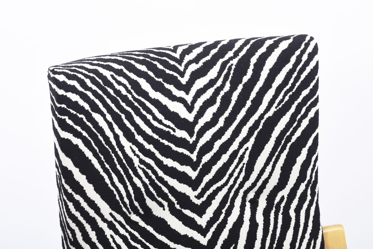 Aalto Alvar armchair 401 zebra 01