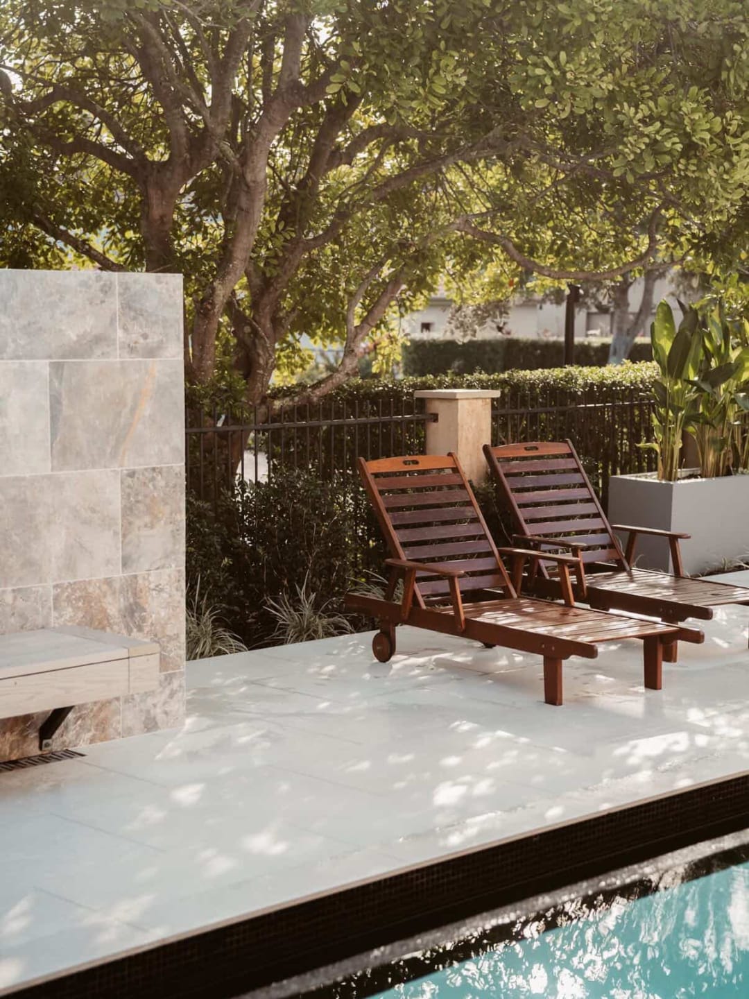 artisanexterior image upload c_limit,f_auto,w_1080 v1788414851 lima_porcelain_and_valas_pavers_category_crop Porcelain