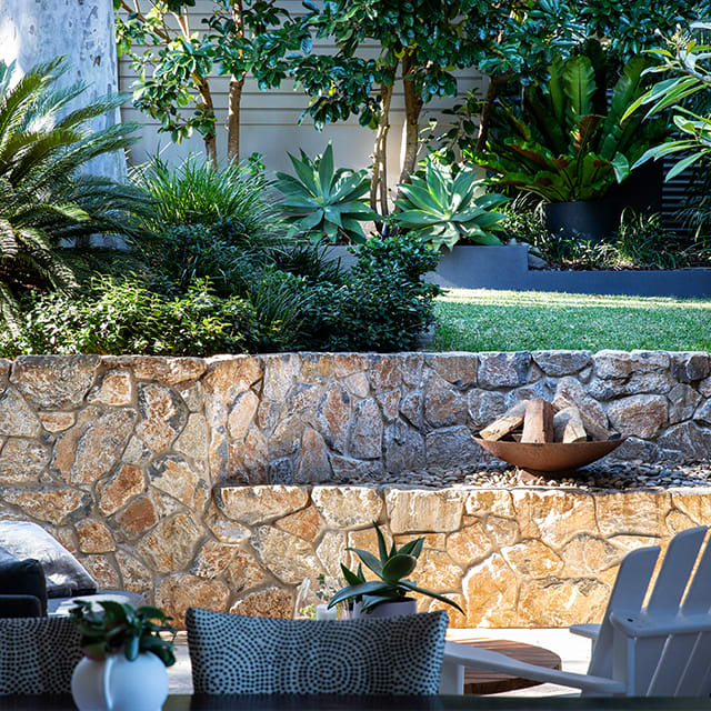 artisanexterior image upload c_limit,f_auto,w_640 v1777875611 Artisan_Exterior_Mesa_Organic_Cladding_Thumbnail_piq9ce