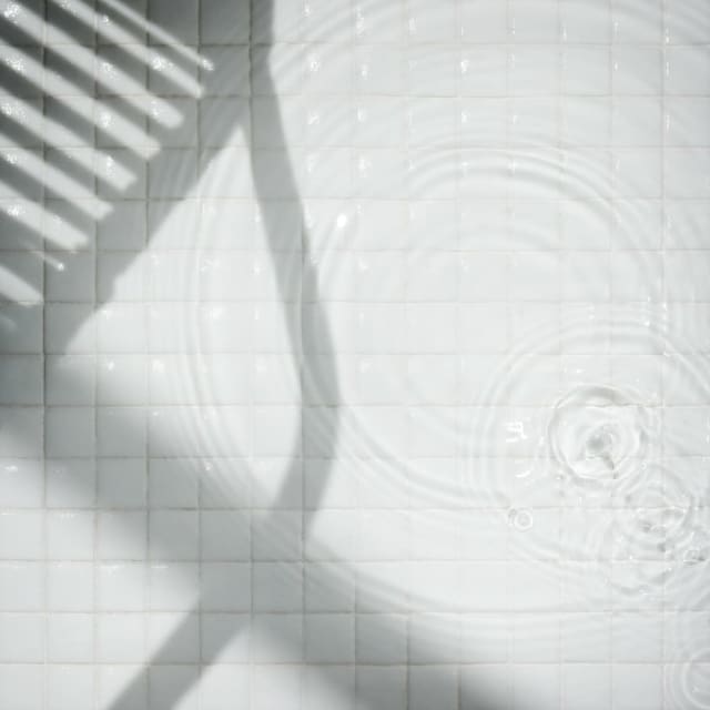artisanexterior image upload c_limit,f_auto,w_640 v1789012857 artisan_exterior_pas_pool_mosaic_23x23_thumbnail