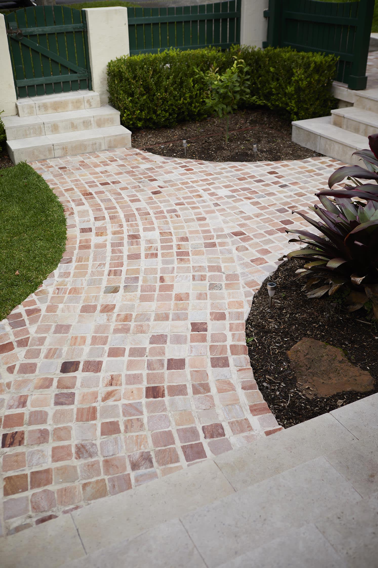 artisanexterior image upload c_limit,f_auto v1773634248 Acero_Cobblestones_Nataliehunfalvay_13_a2bgyj