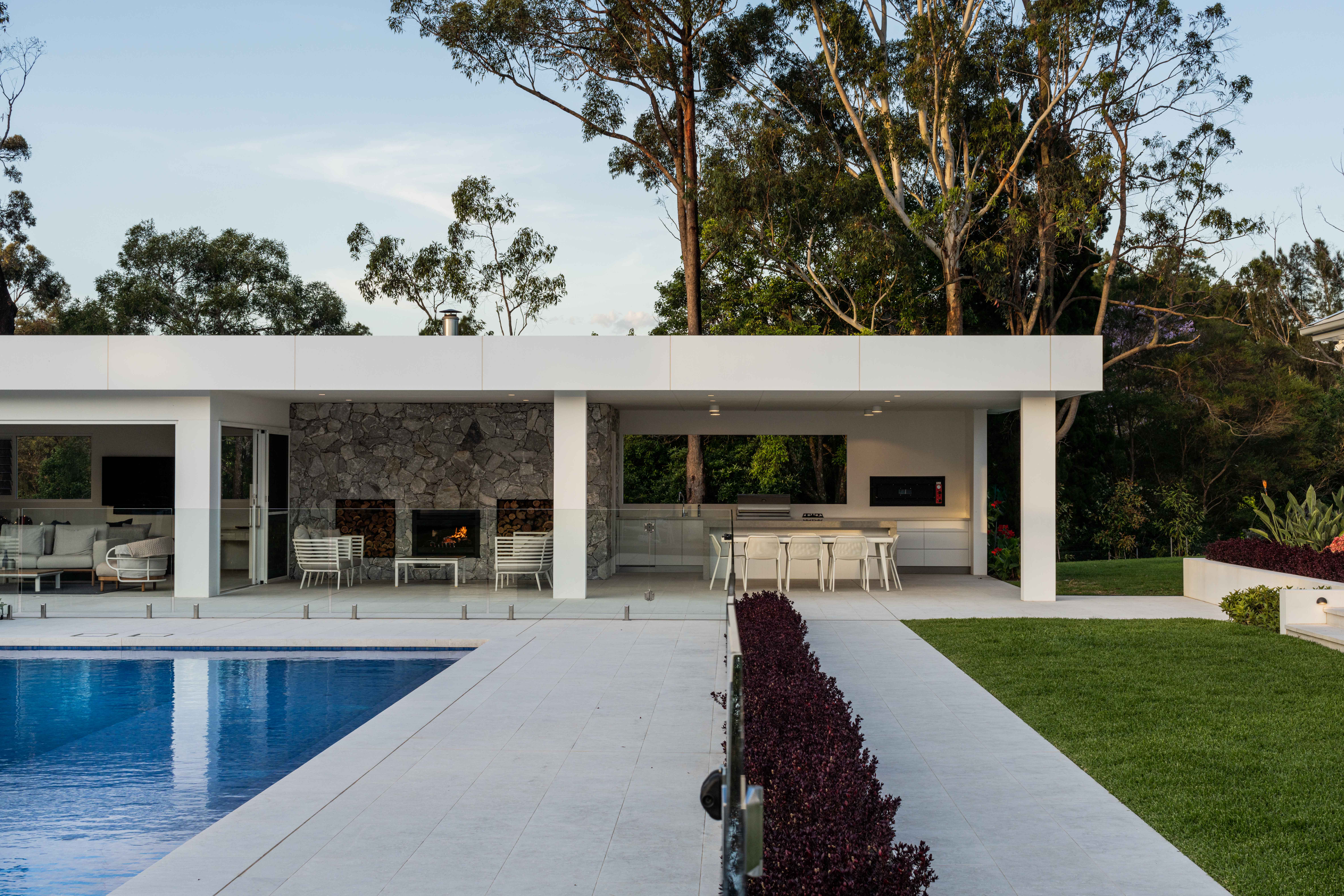 artisanexterior image upload c_limit,f_auto v1775539195 Matala_Pavers_and_coping_3_Kenthurst_vyrfp9