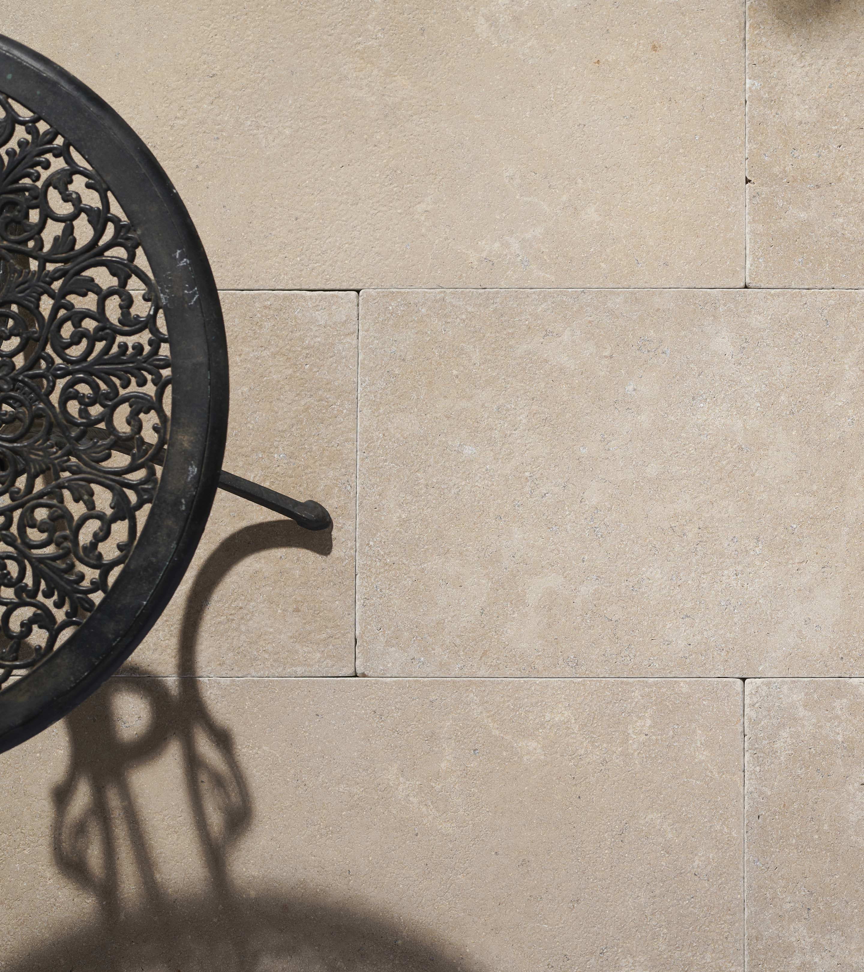 artisanexterior image upload c_limit,f_auto v1776209224 artisan_exterior_kahvi_limestone_hero_1_mvf6cw_383f28