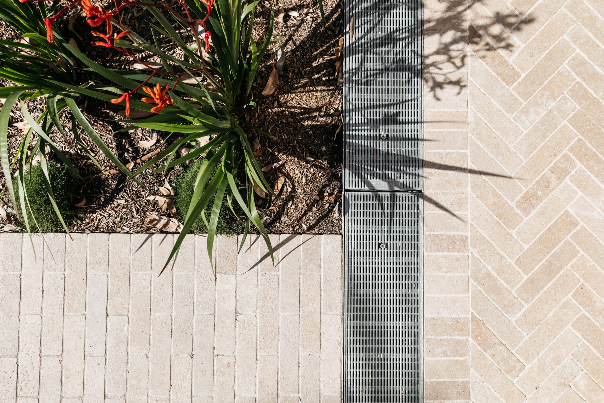 artisanexterior image upload c_limit,f_auto v1776993854 Kahvi_Cobblestones_5_Bondi_ehoy0y