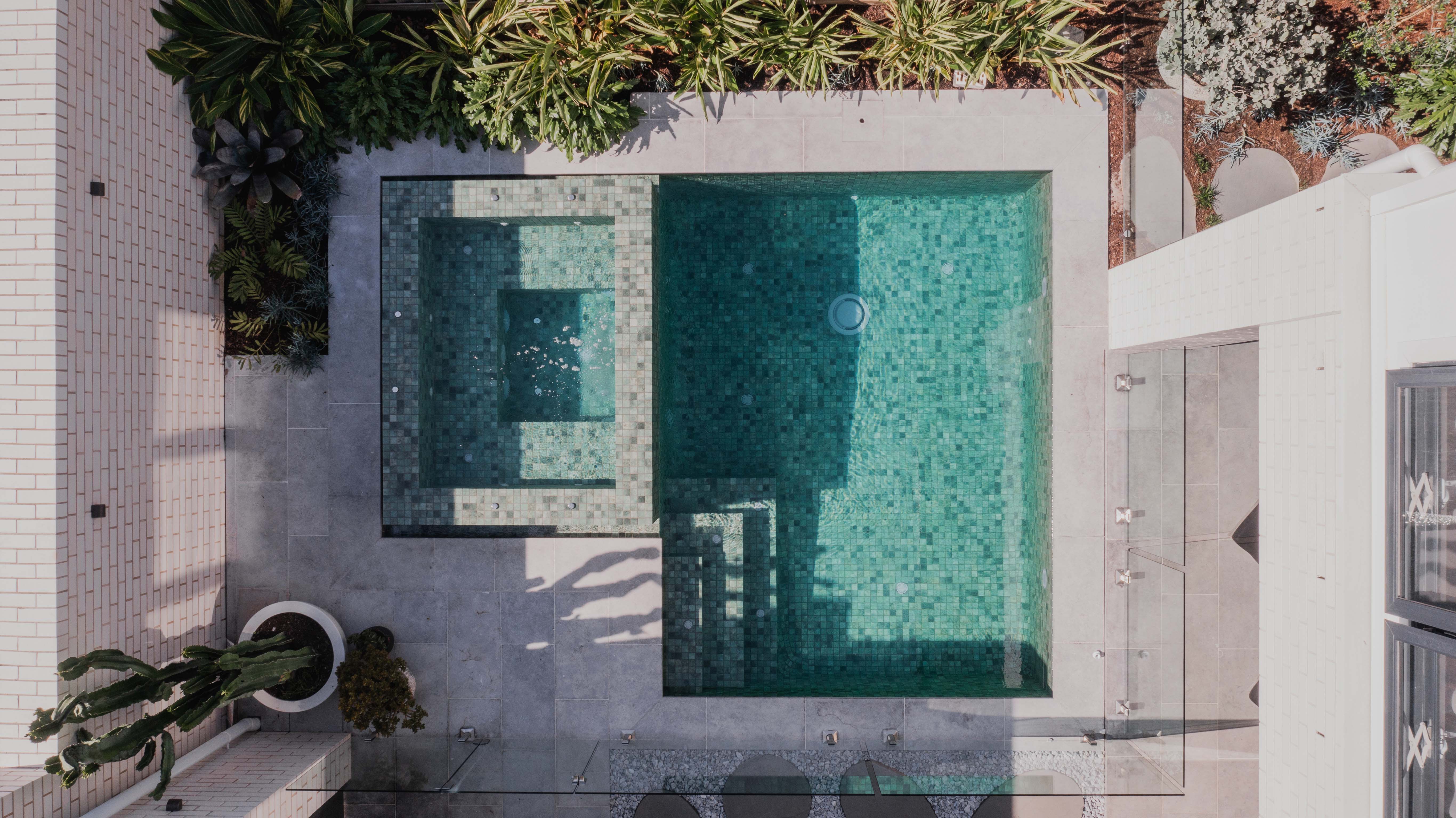 artisanexterior image upload c_limit,f_auto v1776995982 Trace_Pool_Tiles_10_Razorback_afowmy