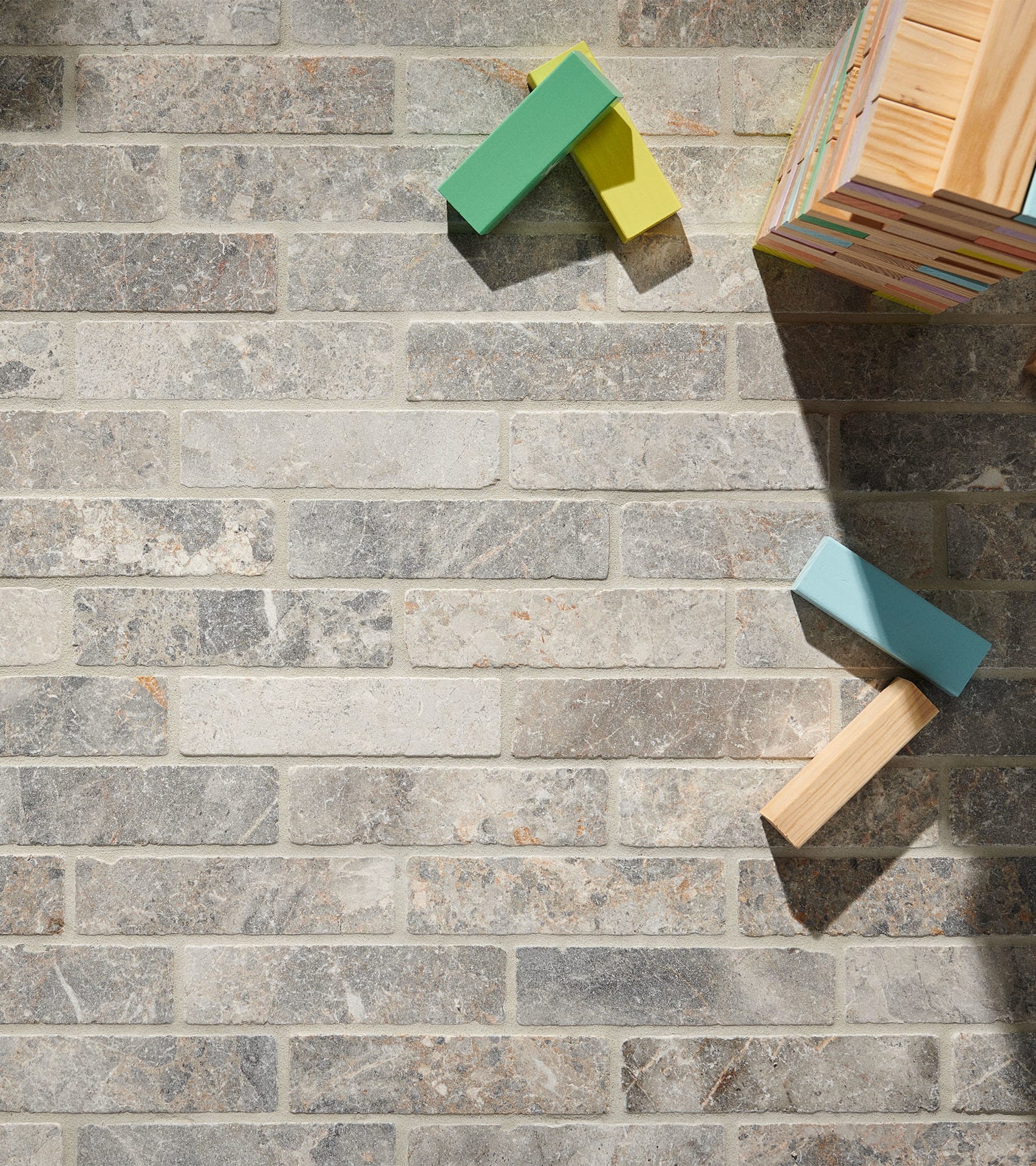 artisanexterior image upload c_limit,f_auto v1777684133 artisan_exterior_valas_uniform_loose_cobblestones_hero_1_myevyz_29ae2d