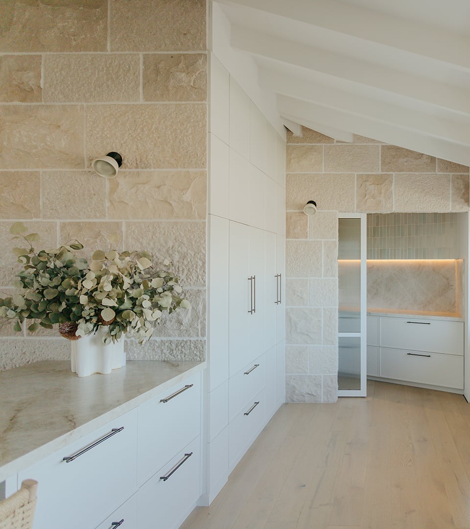 artisanexterior image upload c_limit,f_auto v1777960691 Artisan_Exterior_Calario_Vertical_and_Linear_Cladding_Hero_Crop_oym6me
