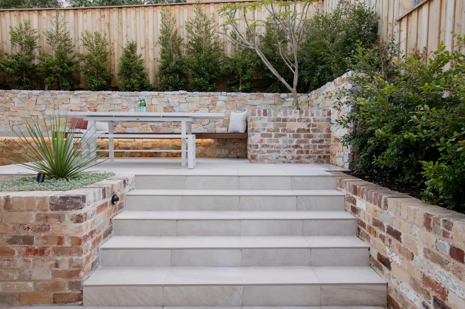 artisanexterior image upload c_limit,f_auto v1787024206 heritage_cladding_dreamscapes_castle_hill_lr_4_gallery_image