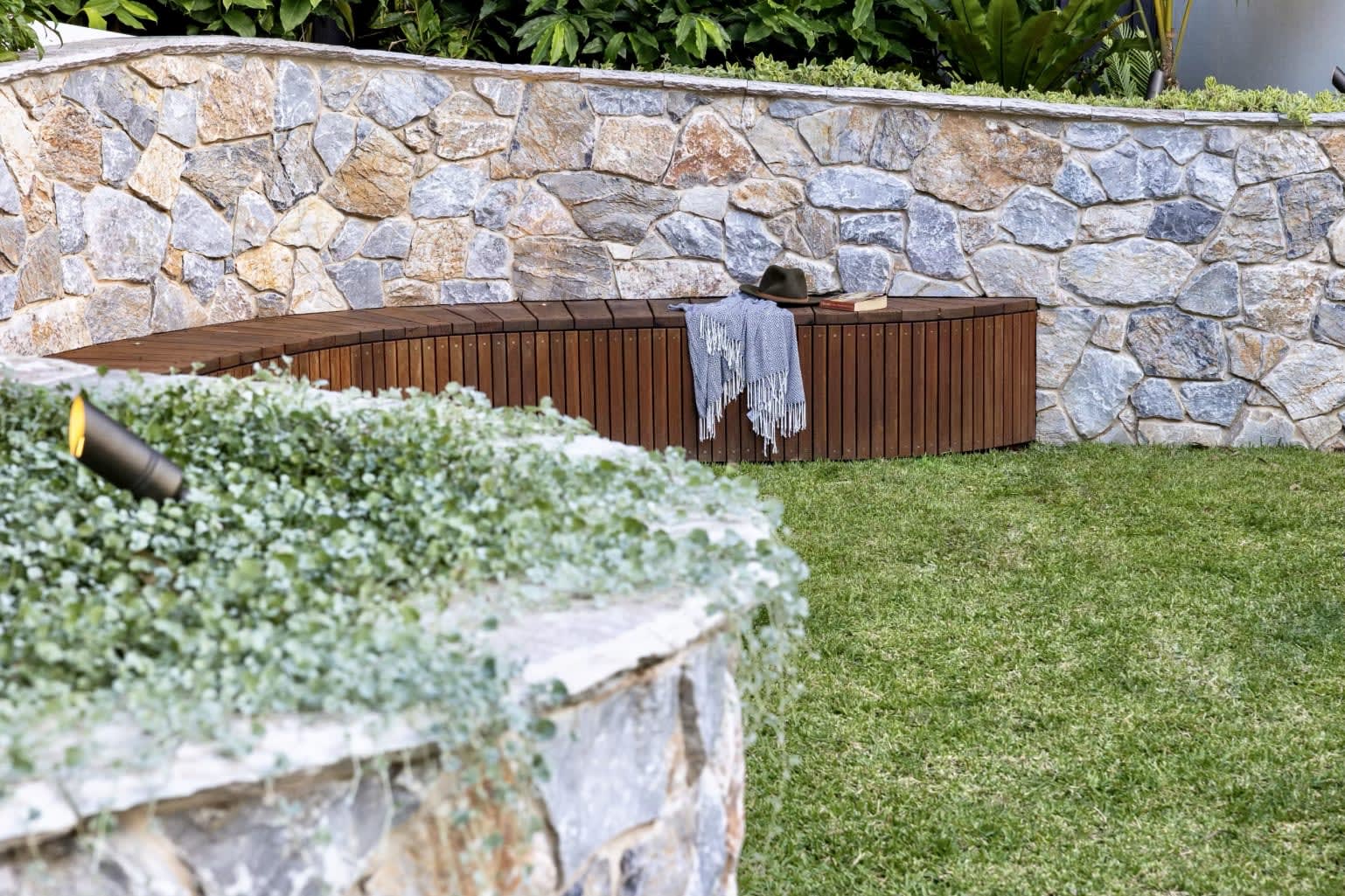 artisanexterior image upload c_limit,f_auto v1787024404 heritage_cladding_lr_2_roseville_gallery_image
