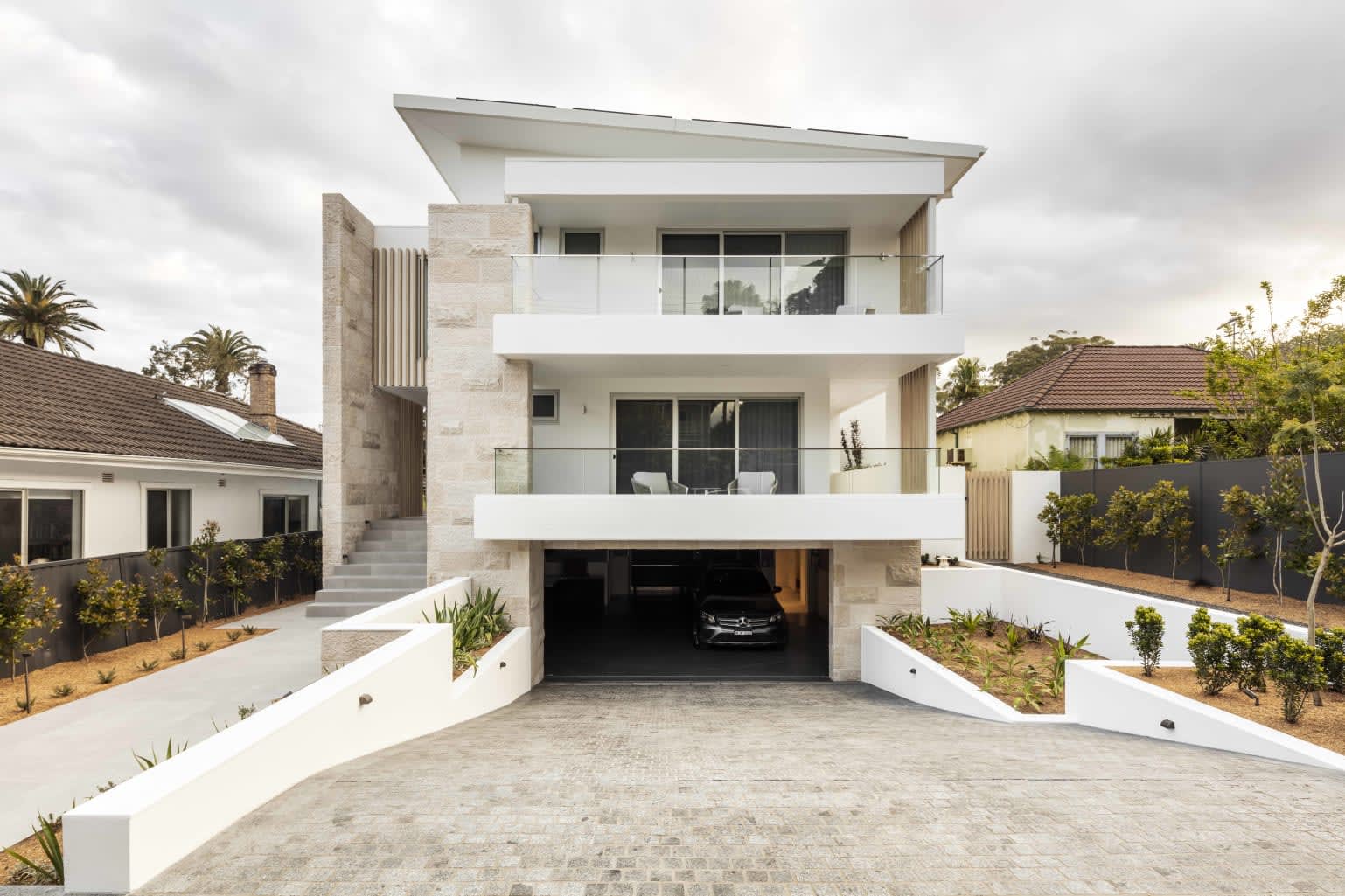 artisanexterior image upload c_limit,f_auto v1787097061 copy_of_calcario_cladding_4_hr_austinmer_gallery_image