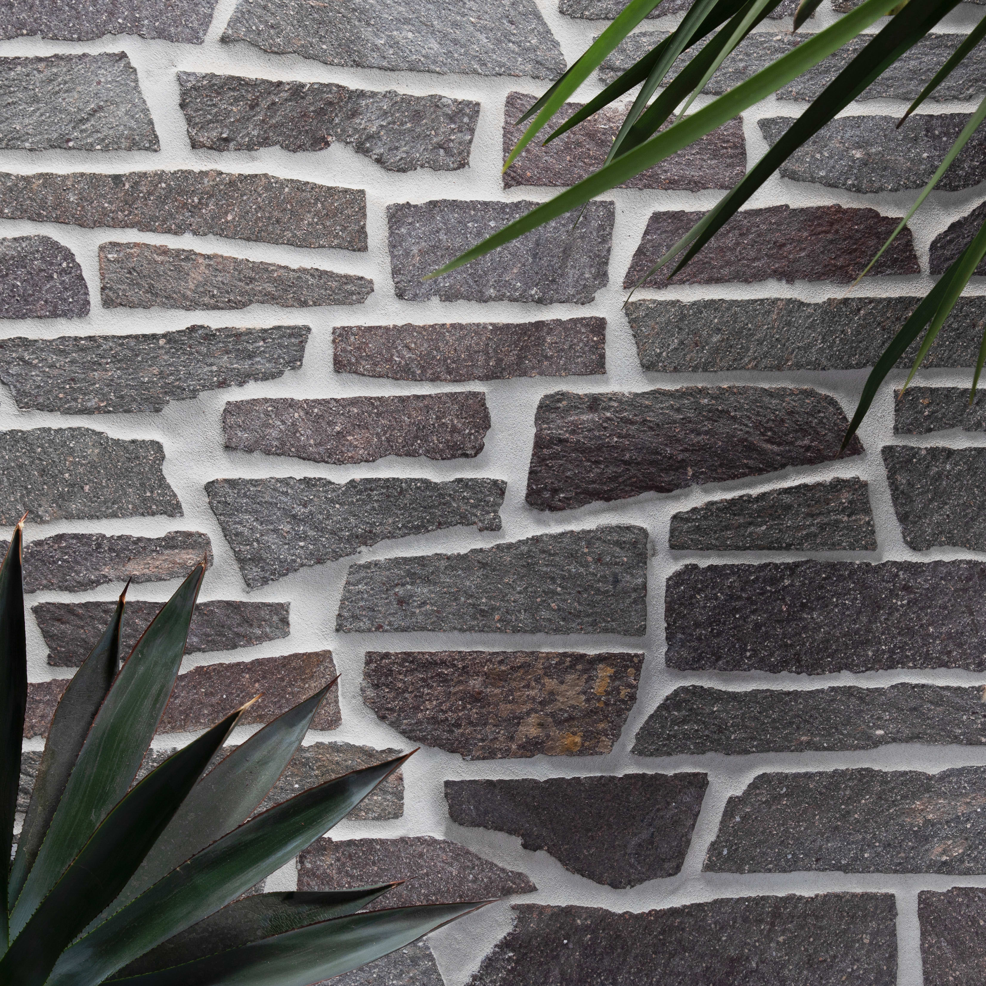 artisanexterior image upload c_limit,f_auto v1787918135 porphyry_filetti_propped_thumbnail