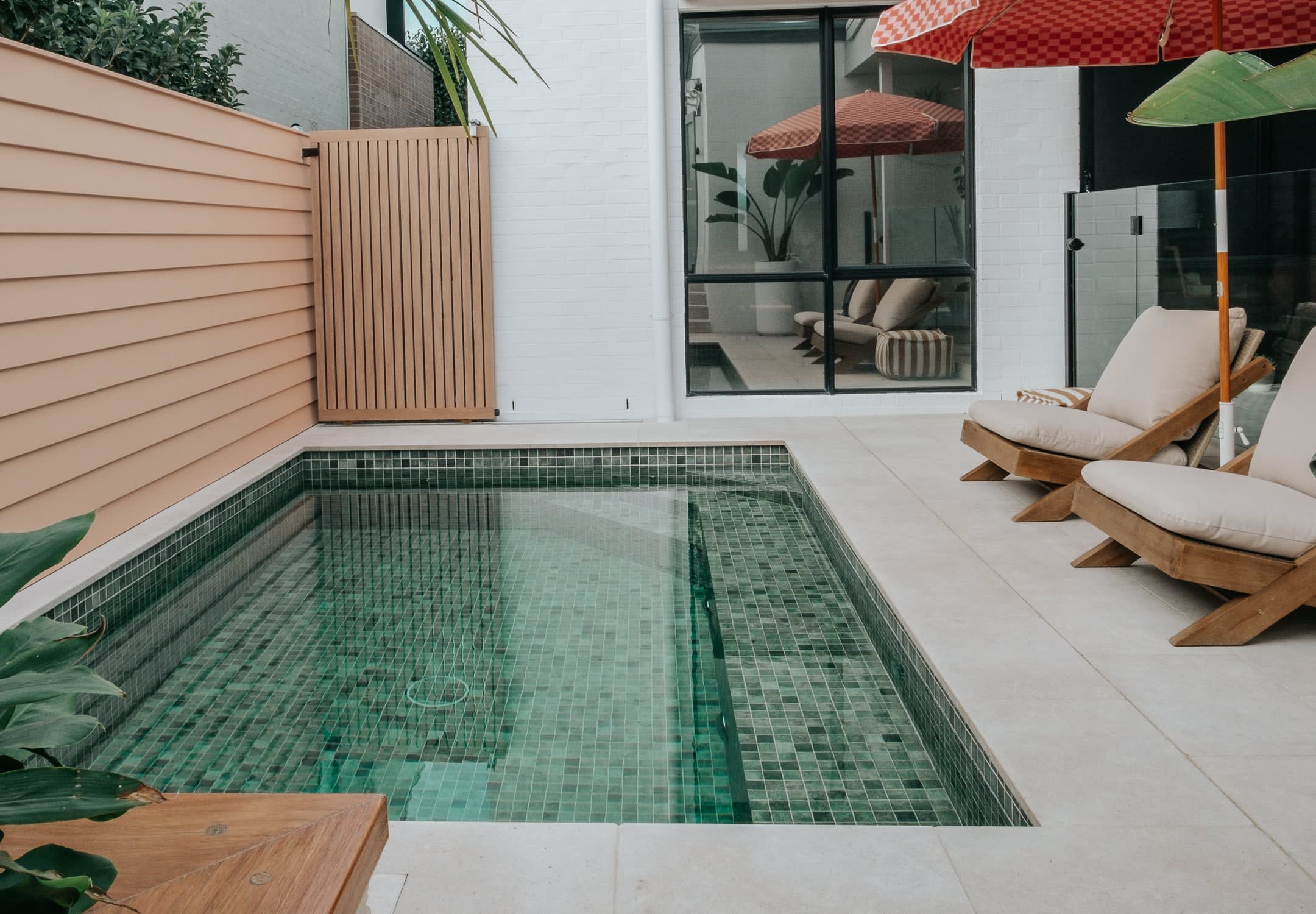 artisanexterior image upload c_limit,f_auto v1788238714 trace_pool_tiles_sokeria_pavers__blog_image_1