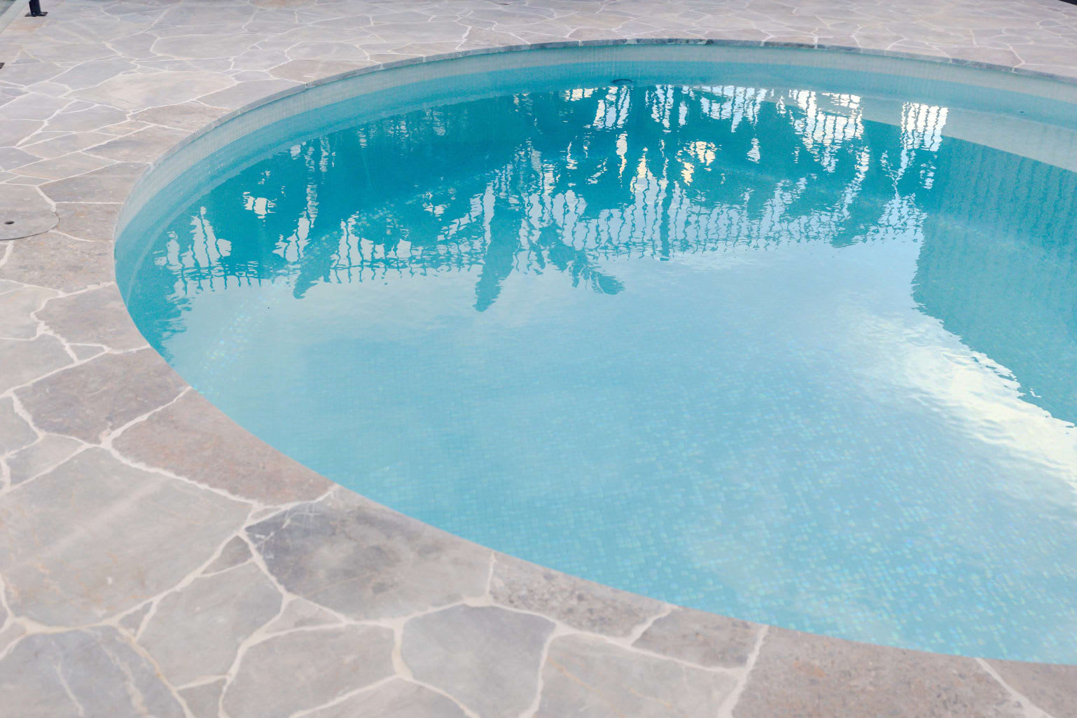 artisanexterior image upload c_limit,f_auto v1790731969 valas_crazy_whitehaven_sands_pool_gallery_image_3
