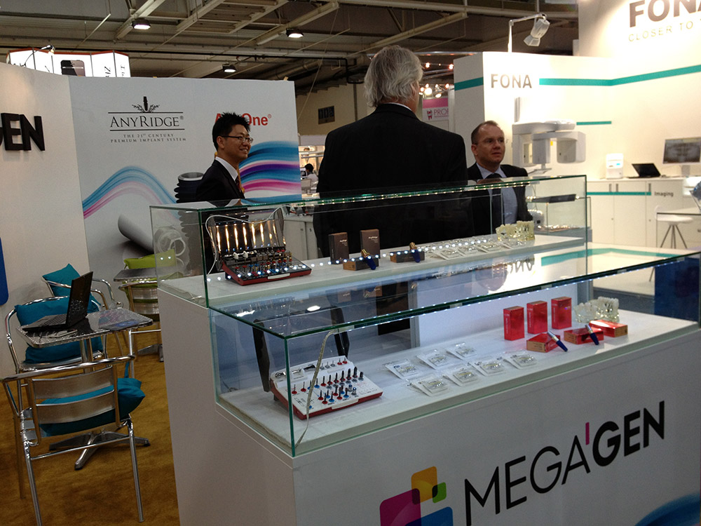 Megadent stand Dental World Expo-8