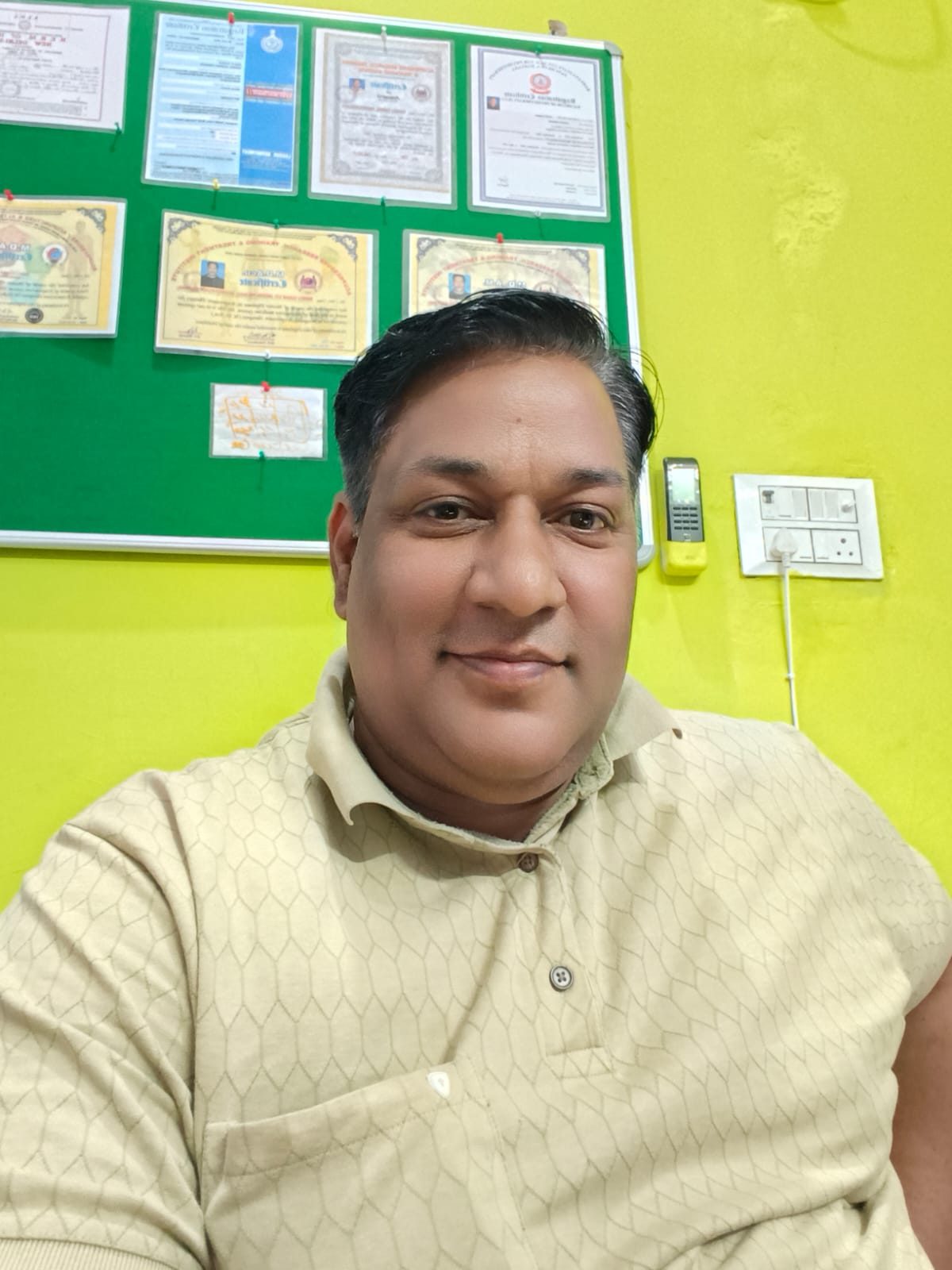 Dr. Manoj Kumar