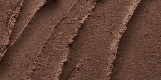 Textur-Swatch des Magic Finish Deep Teint Mousse von M.Asam