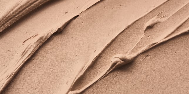 Textur-Swatch des Magic Finish Porcelain Teint Mousse von M.Asam