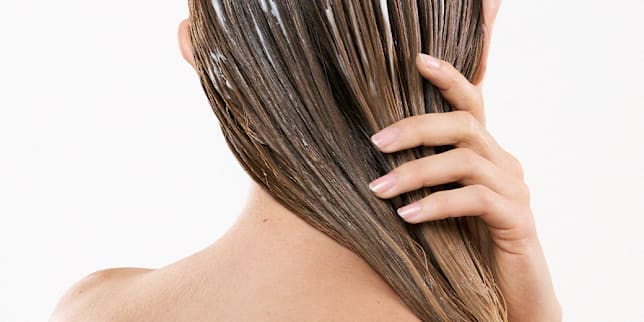 ahuhu DEEP CLEANSE garantit des cheveux parfaitement propres
