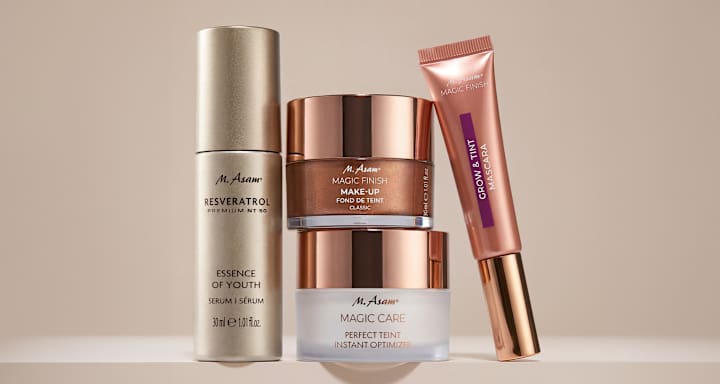 M. Asam Set Produktbild mit Serum, MAGIC FINISH Make-up, Creme und Mascara 