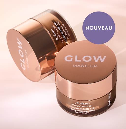 Fond de teint M. Asam MAGIC FINISH GLOW MAKE-UP en pot cosmétique
