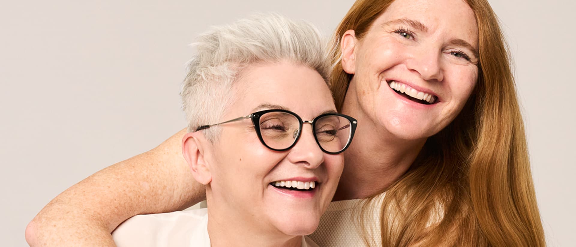 Glättende Pflege mit hochdosiertem Vitamin E