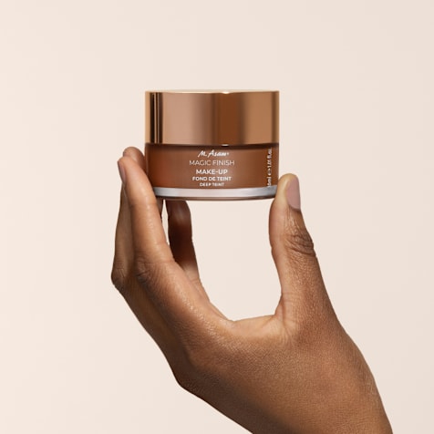 M. Asam MAGIC FINISH Fond de teint mousse Deep Teint