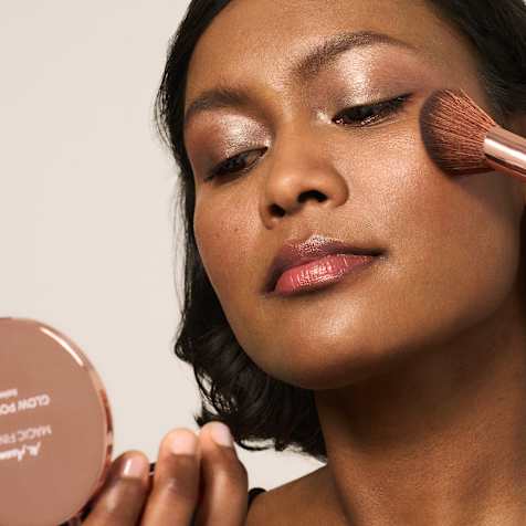 M. Asam MAGIC FINISH Glow Powder Highlighter cuit Super Power