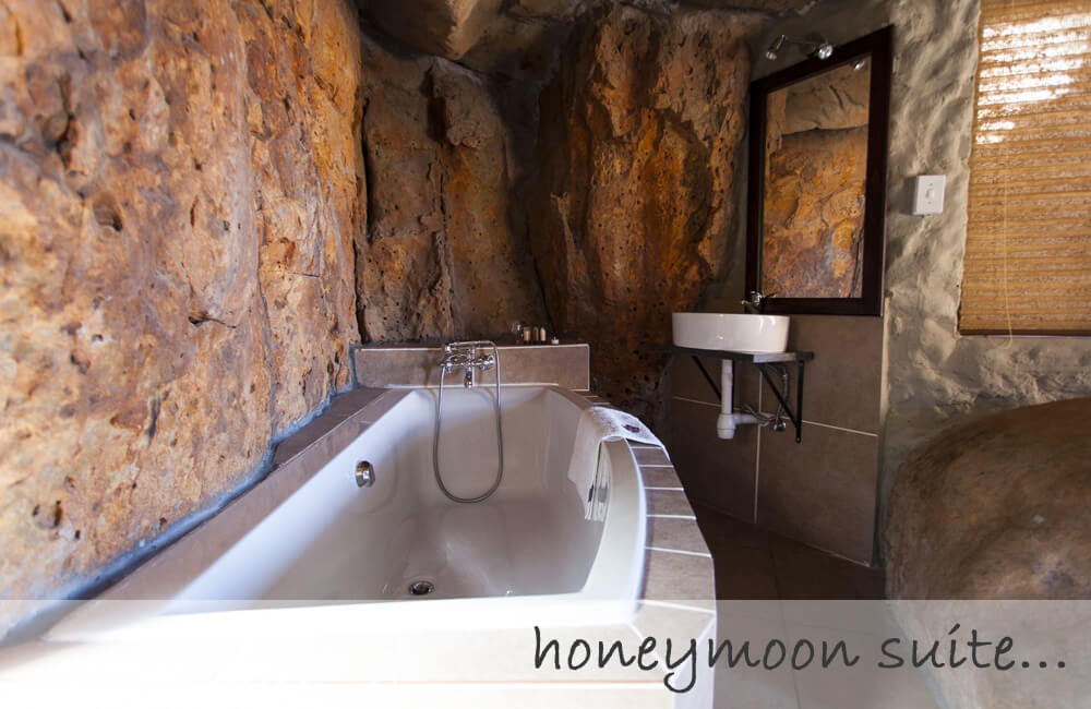 Romance in Kagga Kamma : Nov '20 - May '20 - travel_package images