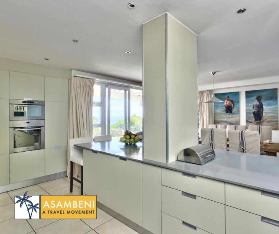 Tree Villa by Total Stay (Camps Bay) - Accommodation images