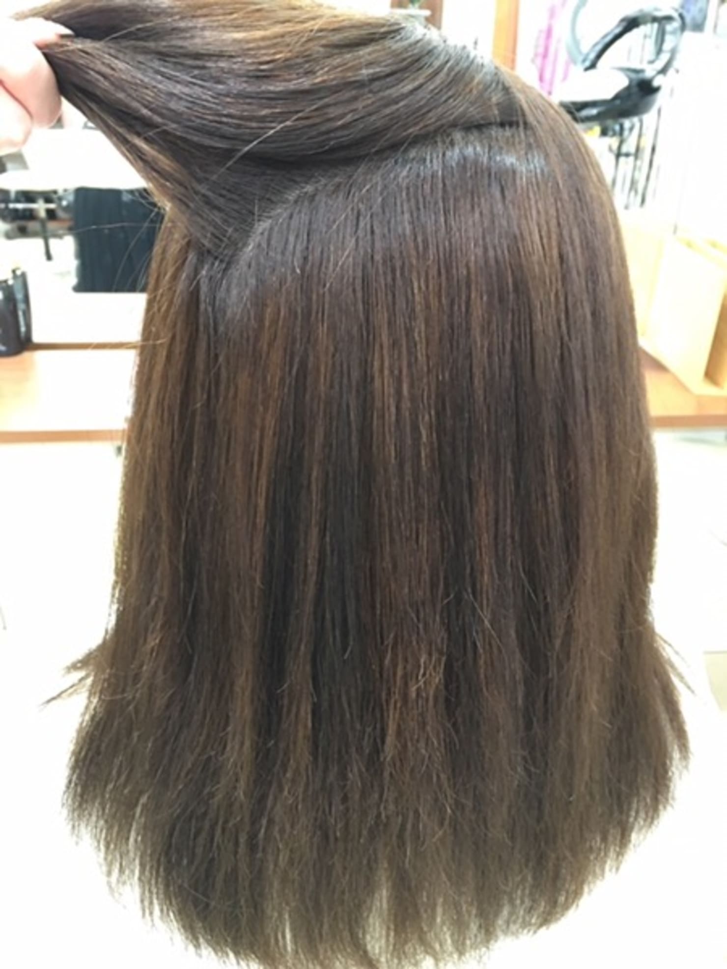 【縮毛矯正】伸びてきてボリュームが出てきた、、、そんな時は？ 美容室 Ash 二子玉川店ブログ｜ヘアサロン・美容院