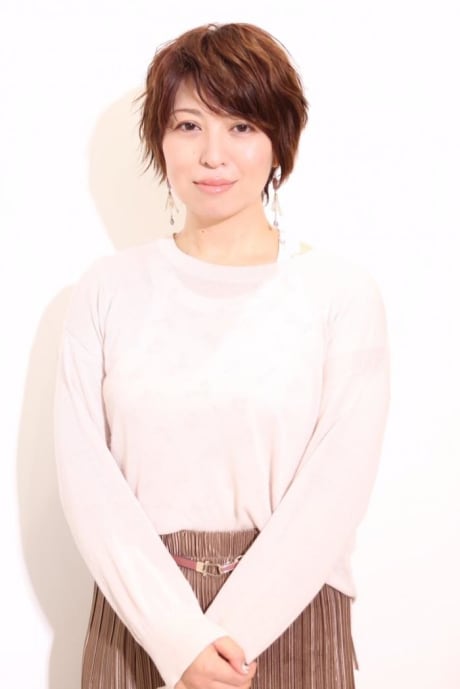 スロウカラー ピンクベージュ ヘアカタログ Ash たまプラーザ店 小林 真紀 ヘアサロン 美容院 Ash オフィシャルサイト