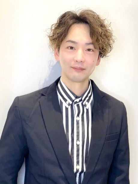 Ash 保土ヶ谷店 ヘアサロン 美容院 Ash オフィシャルサイト Ash 保土ヶ谷店 ヘアサロン 美容院 Ash オフィシャルサイト