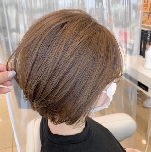 ボブ レイヤーボブ イルミナカラーのヘアカタログ一覧 ヘアサロン 美容院 Ash オフィシャルサイト