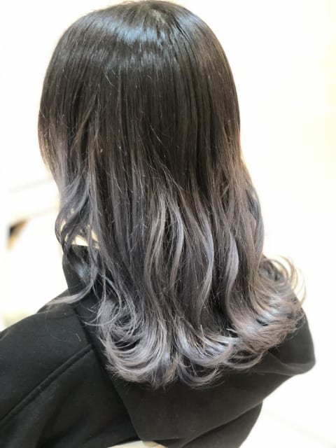 グレーのヘアカタログ一覧 ヘアサロン 美容院 Ash オフィシャルサイト グレーのヘアカタログ一覧 ヘアサロン 美容院 Ash オフィシャルサイト