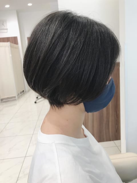 重めショートボブ ヘアカタログ Ash 宮前平店 鈴木 和也 ヘアサロン 美容院 Ash オフィシャルサイト