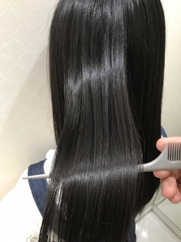 縮毛矯正と毎日ヘアアイロン 髪にいいのはどっち コラム Ash 中目黒店 金井 佳祐 Ash オフィシャルサイト