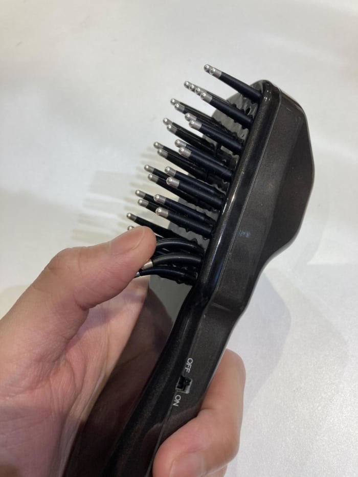 話題沸騰 当てるだけでリフトアップができるブラシとは コラム Ash 新子安店 加曽利 那由他 Ash オフィシャルサイト