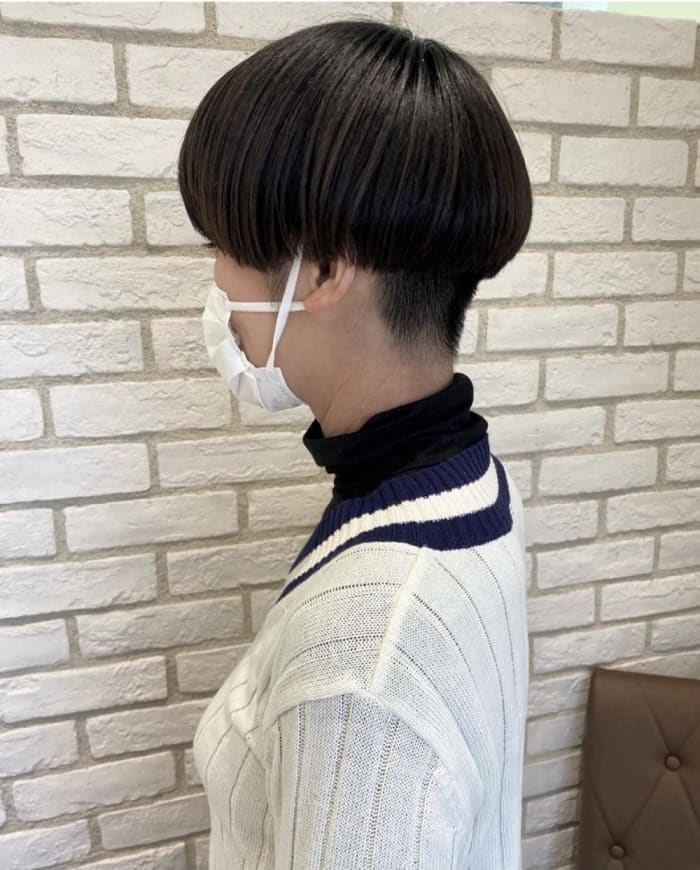 刈り上げ女子オススメです だって クールさとオシャレさが手に入るからです コラム Ash 十日市場店 渋谷 絵美 Ash オフィシャルサイト