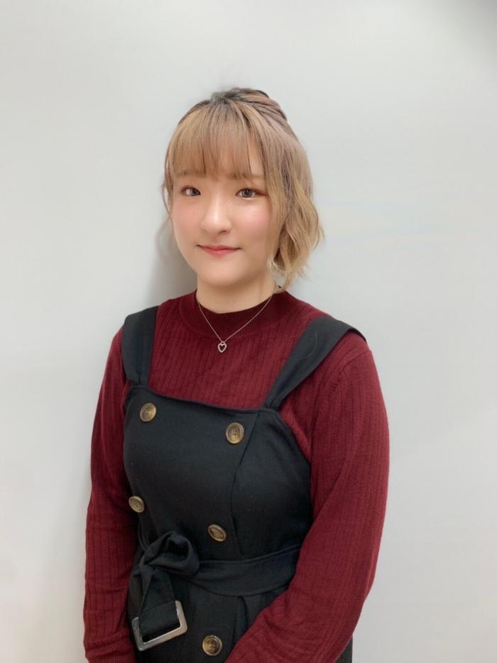 メンズデザイナー メンズスタイルの中でも 特にマッシュスタイルが得意です 女性目線で創る女子ウケ抜群のヘアスタイル ぜひお任せください Ash 藤が丘店 髙辻 美咲