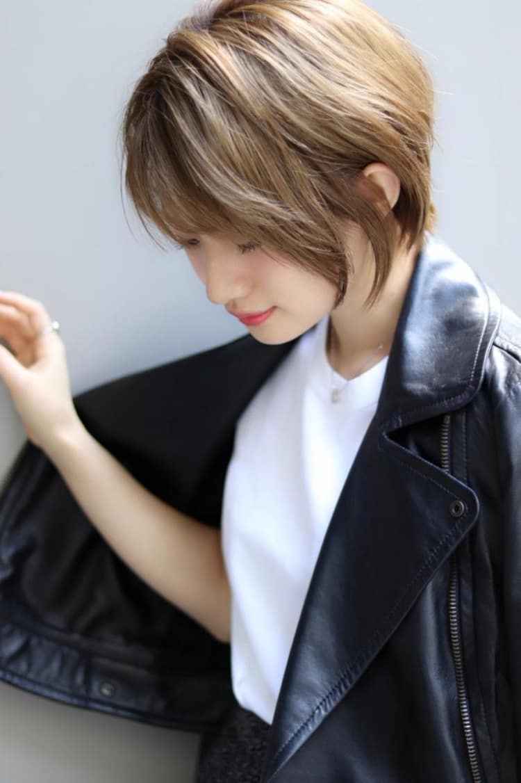 大人かわいい ショートボブ サイド ヘアカタログ ヘアサロン 美容院 Ash オフィシャルサイト