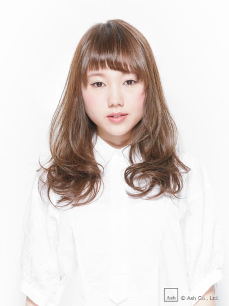 大人可愛い斜めショートバング ヘアカタログ Ash 下北沢店 四ツ家 裕 ヘアサロン 美容院 Ash オフィシャルサイト