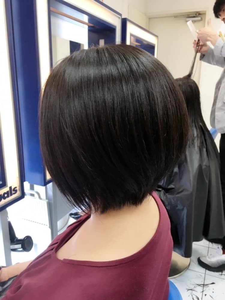 重くなりにくいレイヤードボブ ヘアカタログ Naoki Hair Dressing 銀座店 中村 晃治 ヘアサロン 美容院 Ash オフィシャルサイト