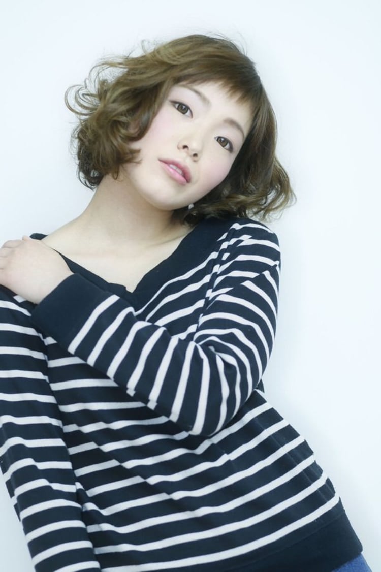 フェミニン×ショートボブ×ベビーショートバング｜ヘア ...