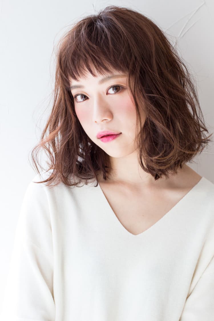 ギザギザ前髪のゆるふわロブ ヘアカタログ Ash 祐天寺店 山田 涼一 ヘアサロン 美容院 Ash オフィシャルサイト