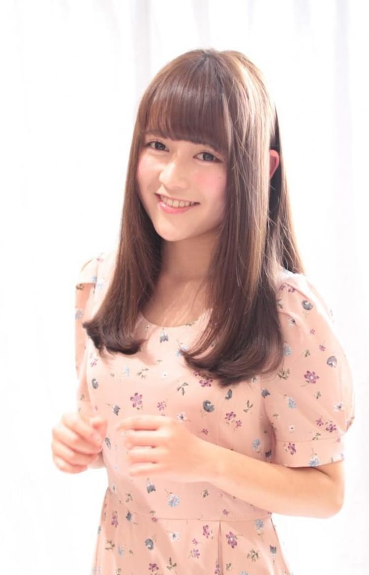 重めバング ナチュラルストレート ヘアカタログ Ash 白楽店 宇野 堅太 ヘアサロン 美容院 Ash オフィシャルサイト