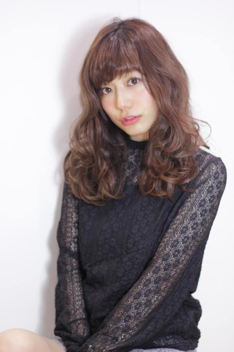 エアリーウェーブ セミロング ヘアカタログ ヘアサロン 美容院 Ash オフィシャルサイト